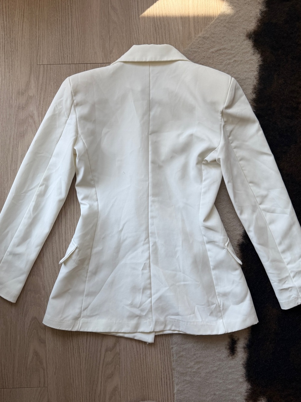 Boohoo Cream Blazer & Flared Pants Suit Size US 4 - Picture 5 of 11